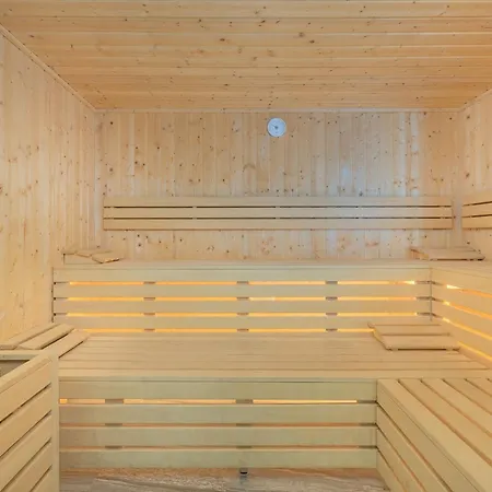 Deluxe Baltic Wave, Basen, Silownia, Parking By Renters アパート