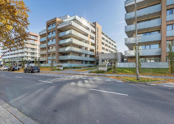 Deluxe Baltic Wave, Basen, Silownia, Parking By Renters Apartment