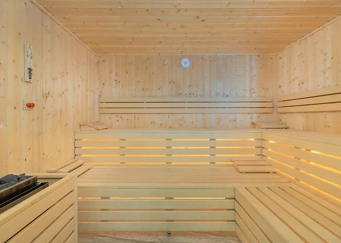 Deluxe Baltic Wave, Basen, Silownia, Parking By Renters Apartment